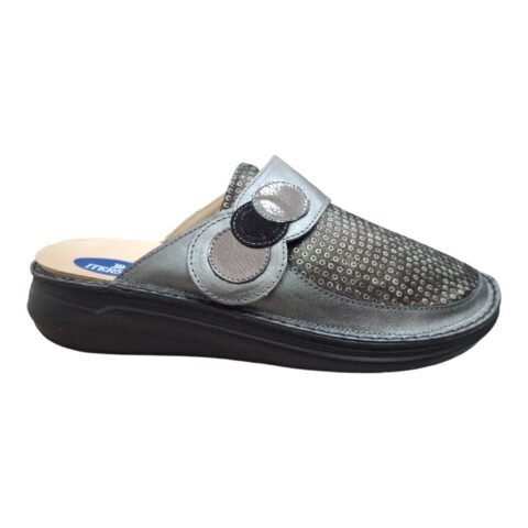 ciabatta donna predisposta al plantare