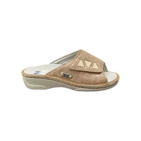 ciabatta donna predisposta al plantare