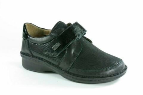 calzatura donna predisposta al plantare